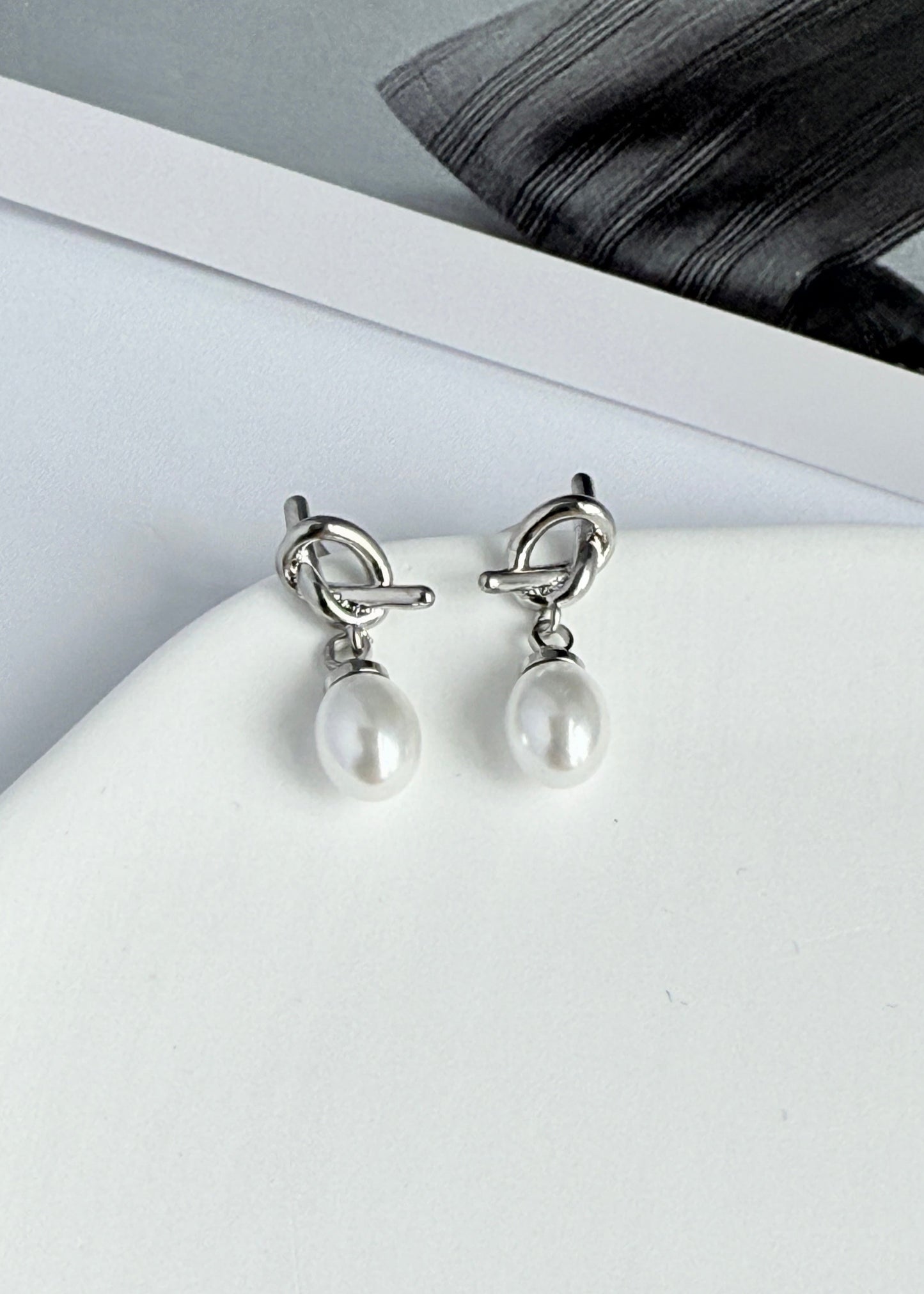 Simple Knotted Pearl Earrings