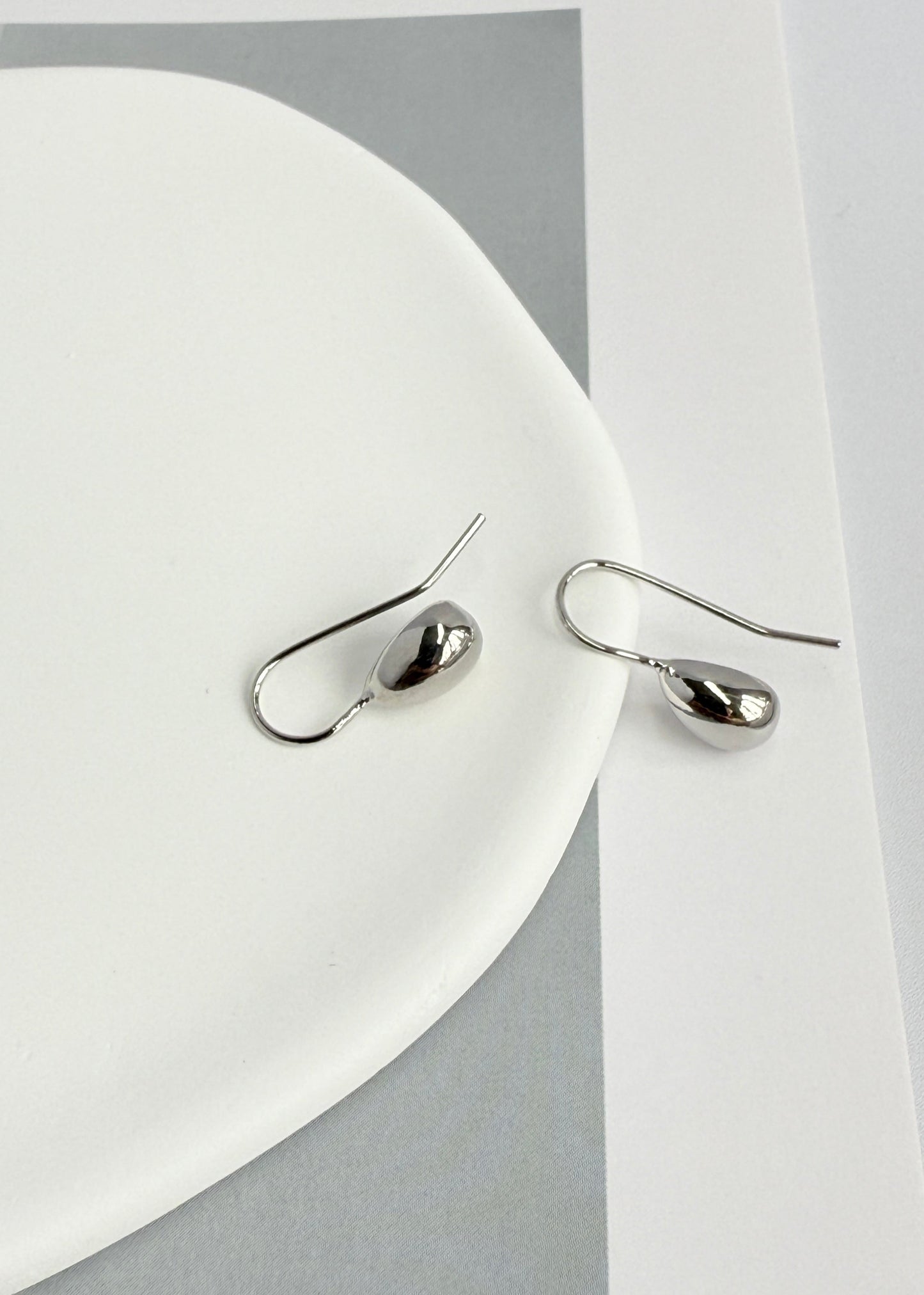Hollow Teardrop Earrings