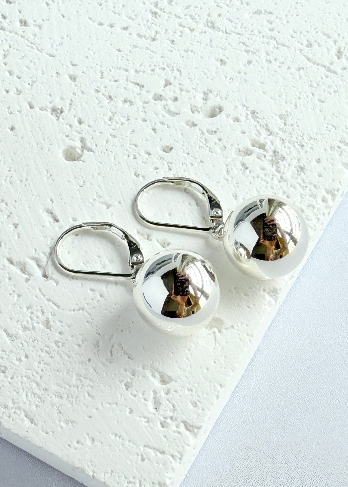 Vintage Round Drop Earrings
