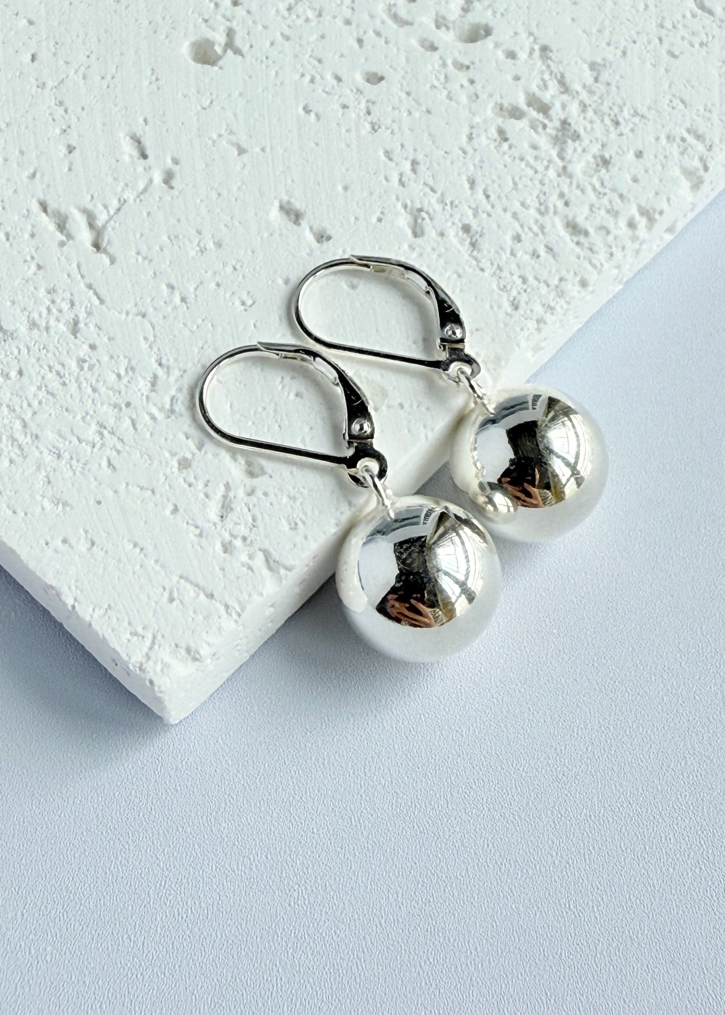 Vintage Round Drop Earrings