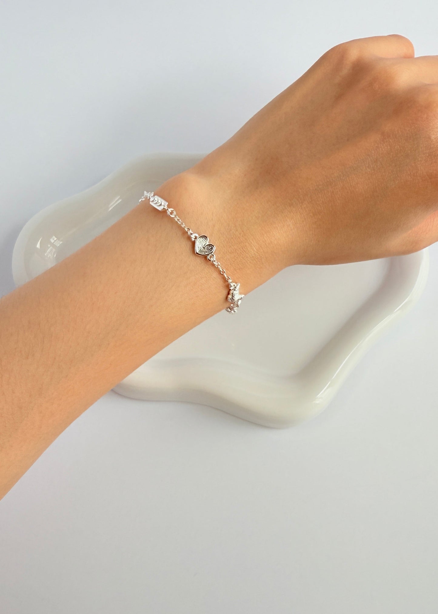 Croissant Alkaline Knot Bracelet