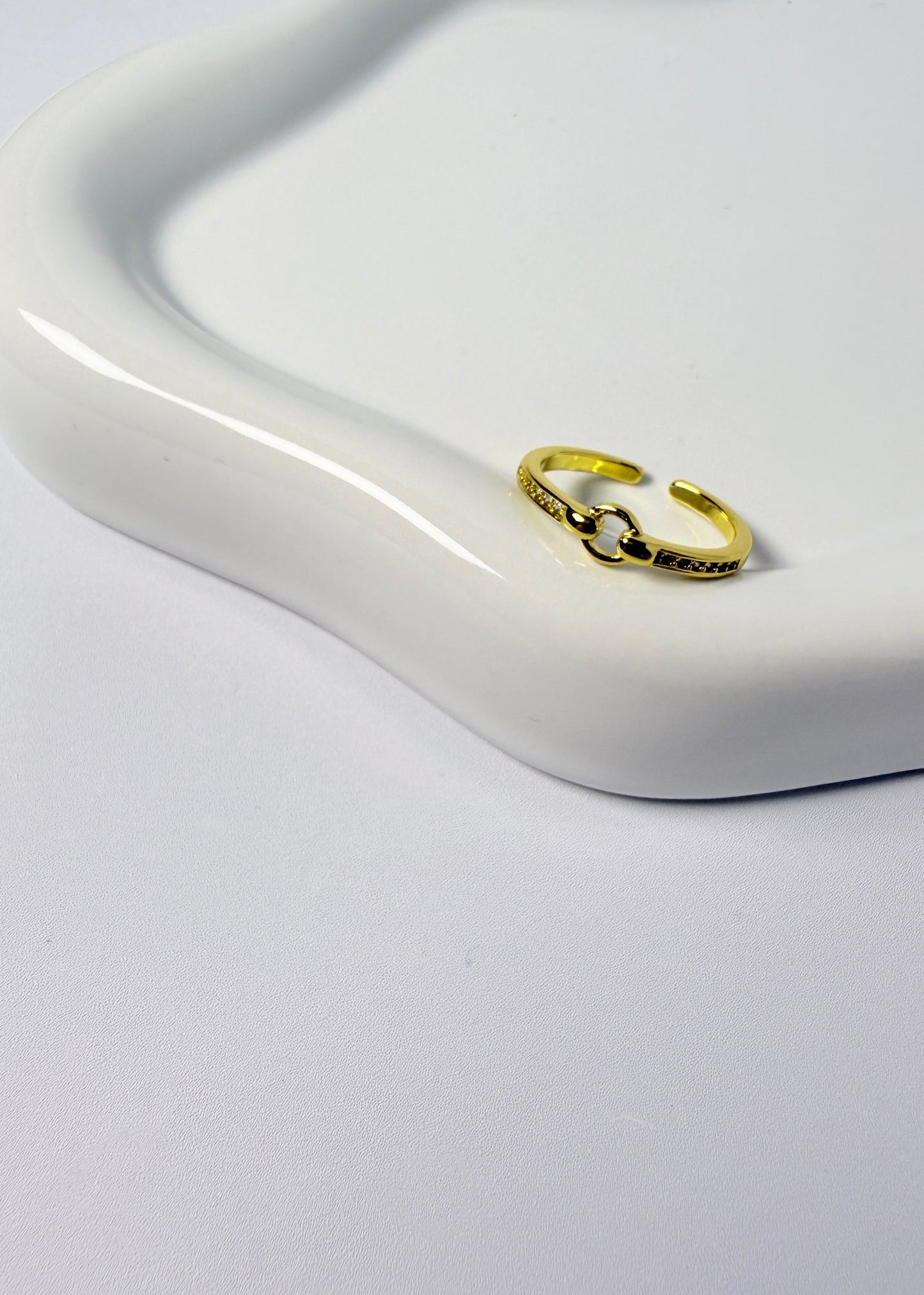 Simple Ring