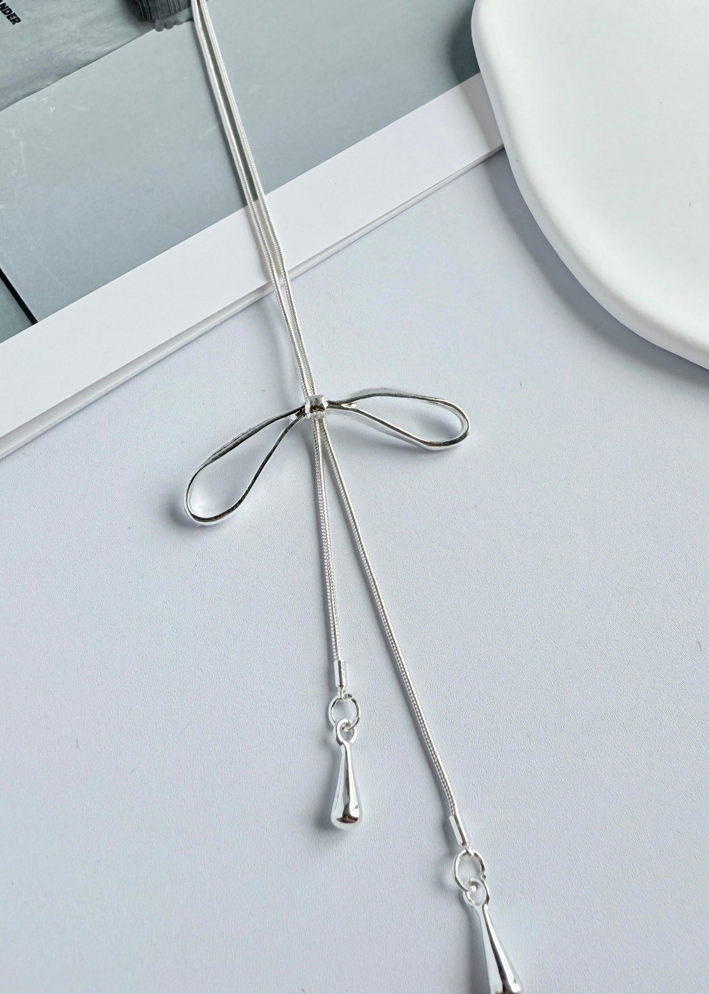 Simple Bow Pull-out Long Necklace