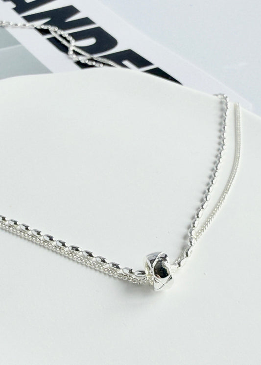 Quilted Motif Double Necklace