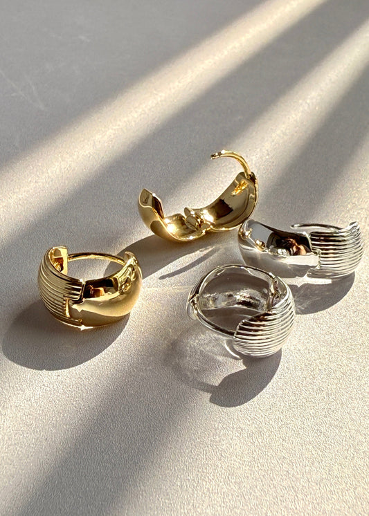 Shell Pattern Hoop Earrings