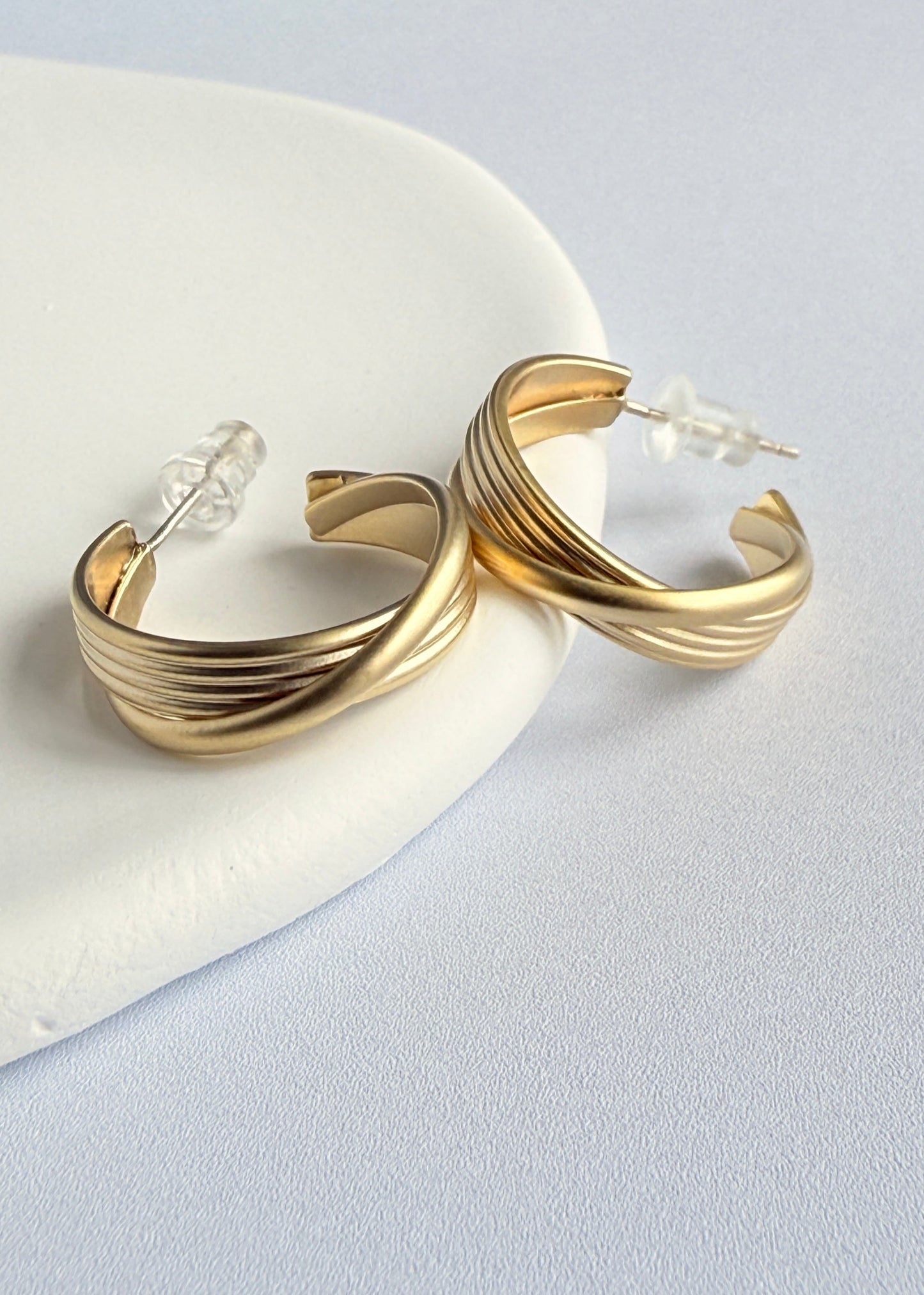 Simple Metal Hoop Earrings