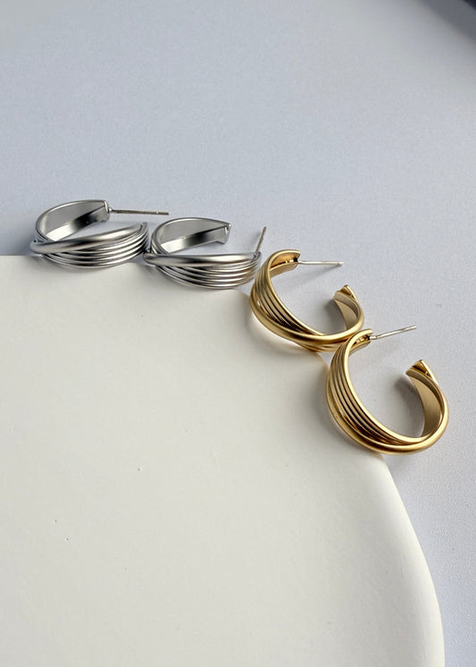 Simple Metal Hoop Earrings