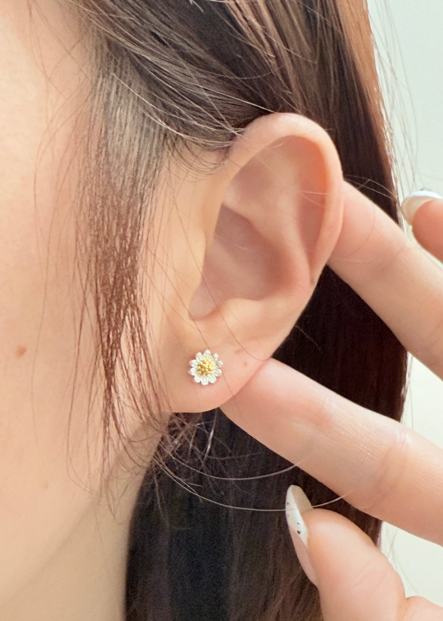 Daisy Flower Earrings