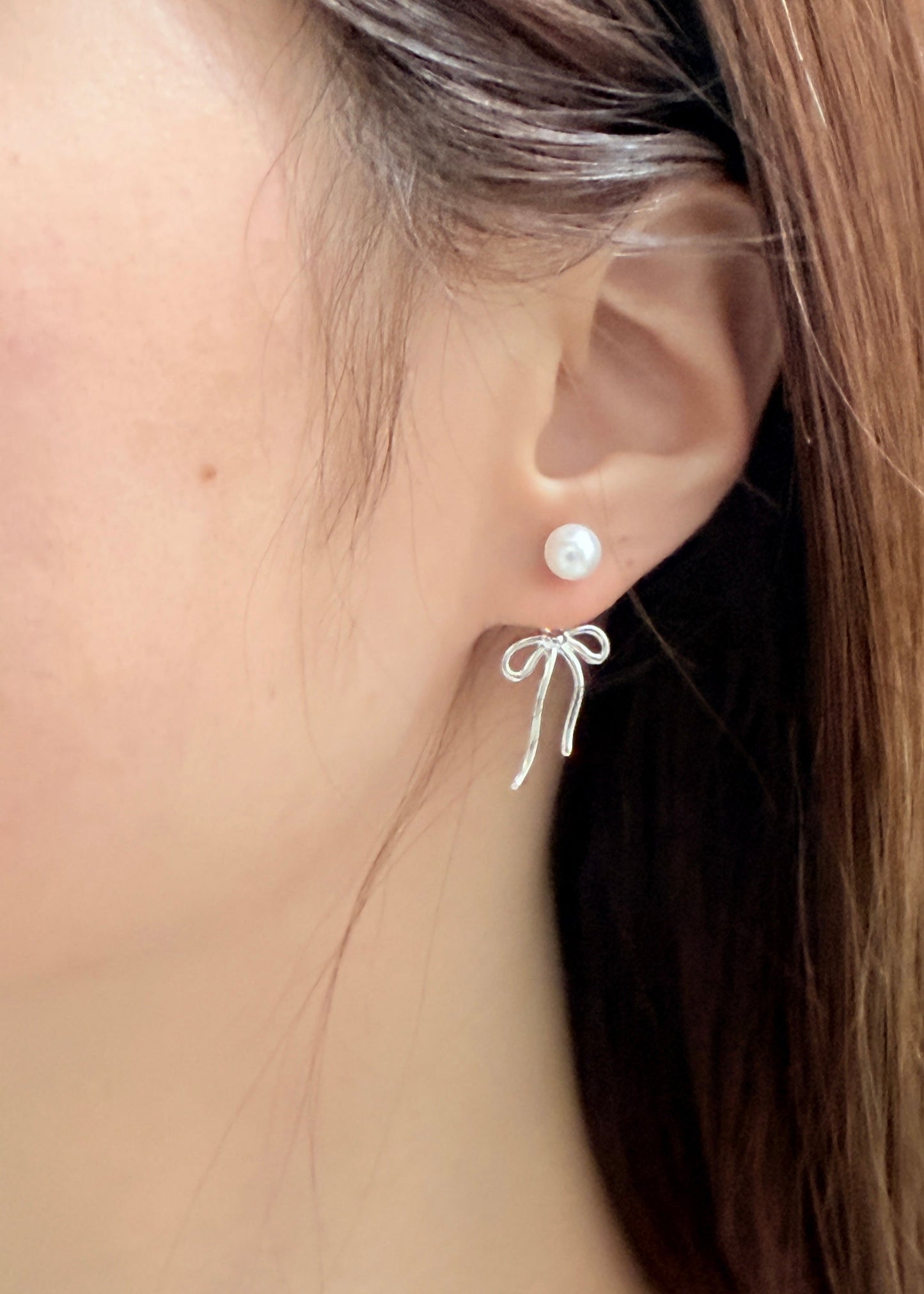 Two-piece Ribbon Bow Pearl Earrings