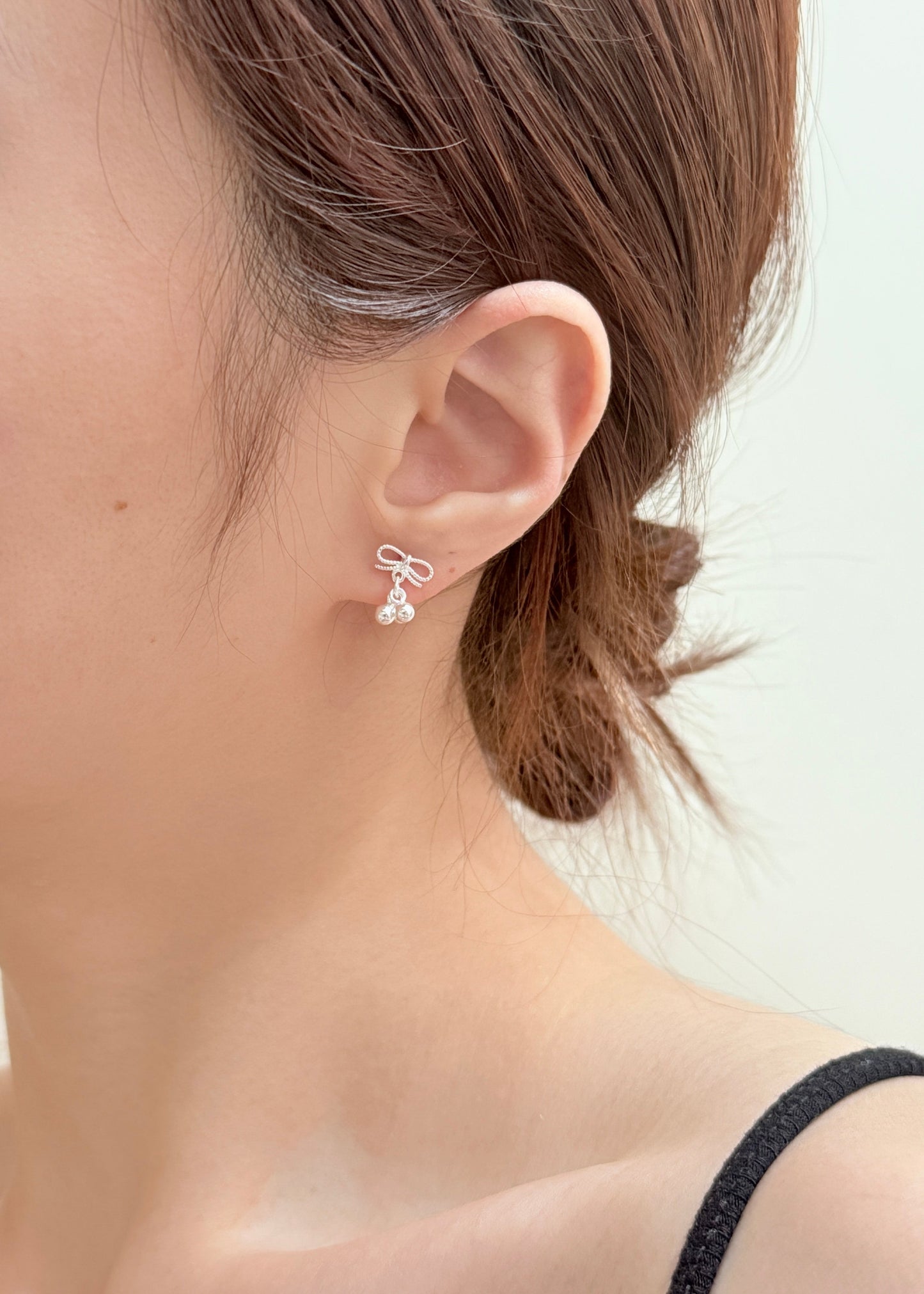 Bowknot Small Round Bead Earrings