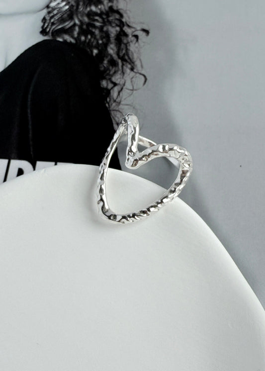 Wide Heart Hollow Texture Ring