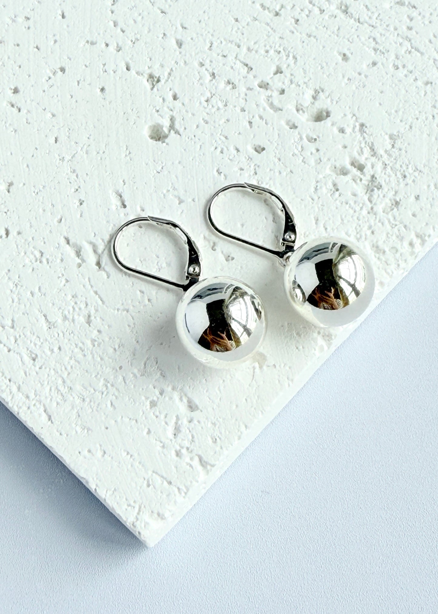 Vintage Round Drop Earrings
