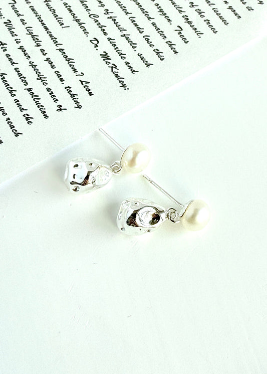 Freshwater Pearl Retro Earrings
