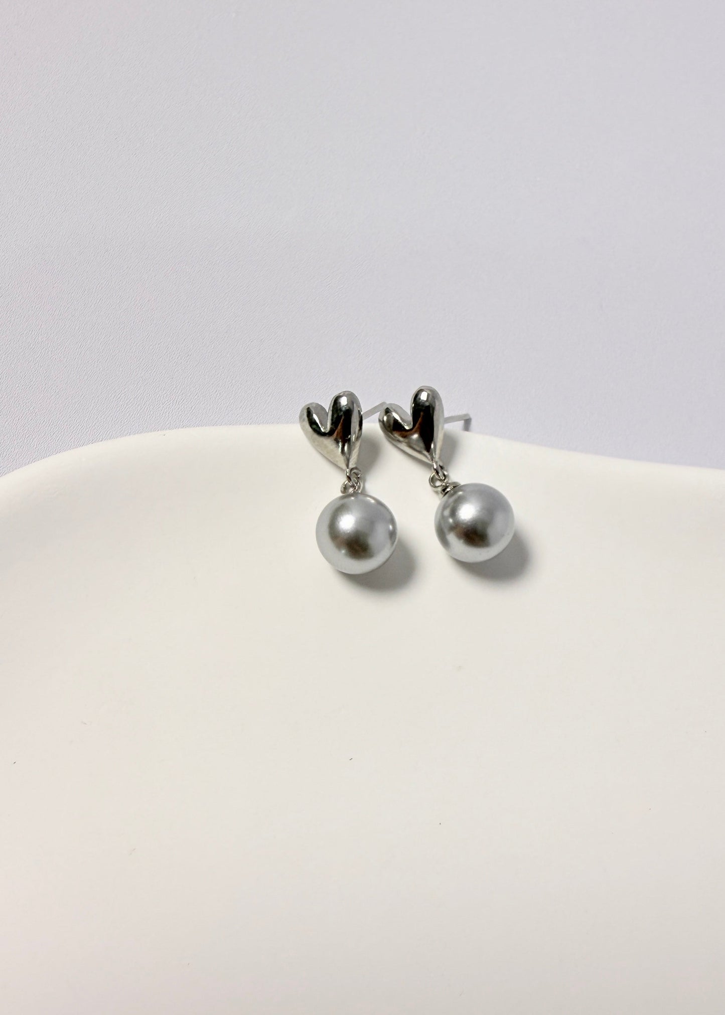 Heart Pearl Earrings