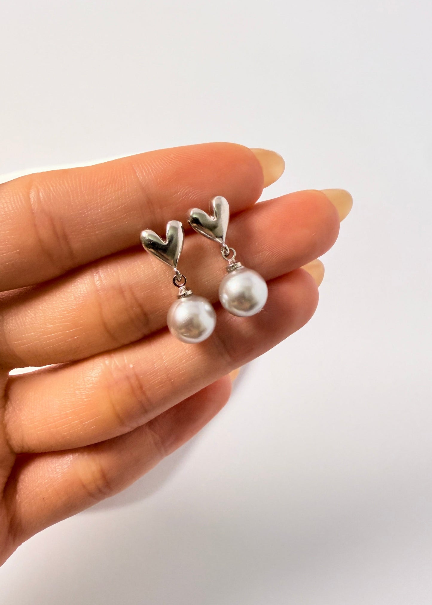 Heart Pearl Earrings
