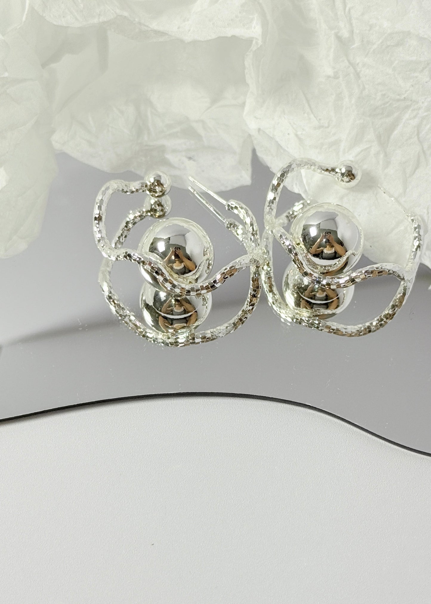 Three-dimensional Irregular Ball Earrings