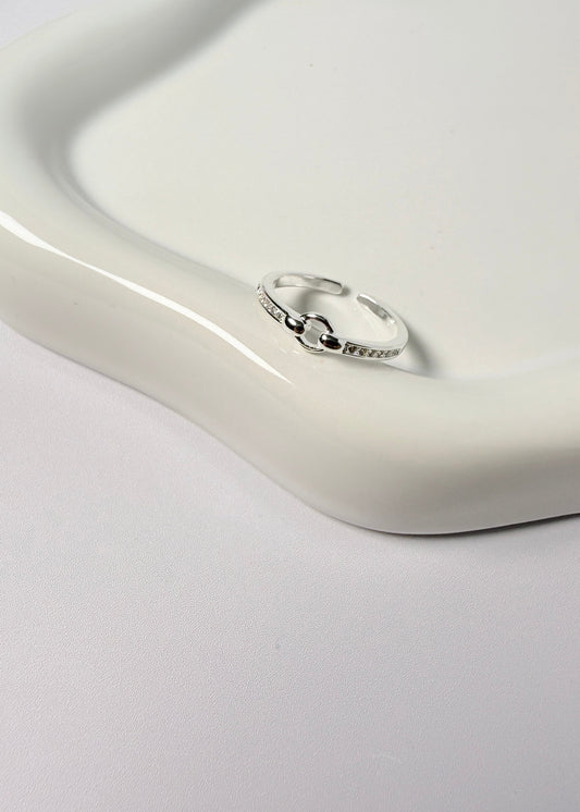 Simple Ring